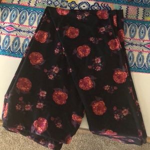 TC LuLaRoe leggings